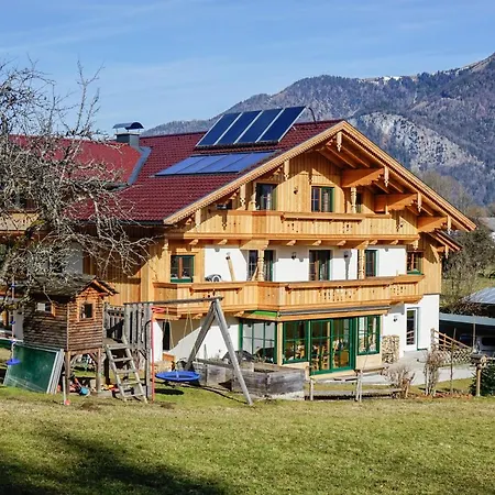 Haus Am Wald بيت ضيافة شتروبل