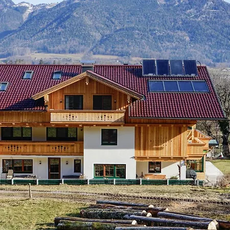 Haus Am Wald 3* شتروبل