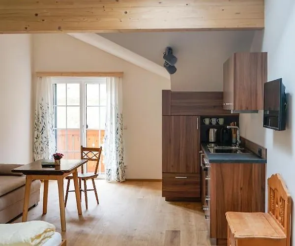 Pensionat Haus Am Wald Strobl